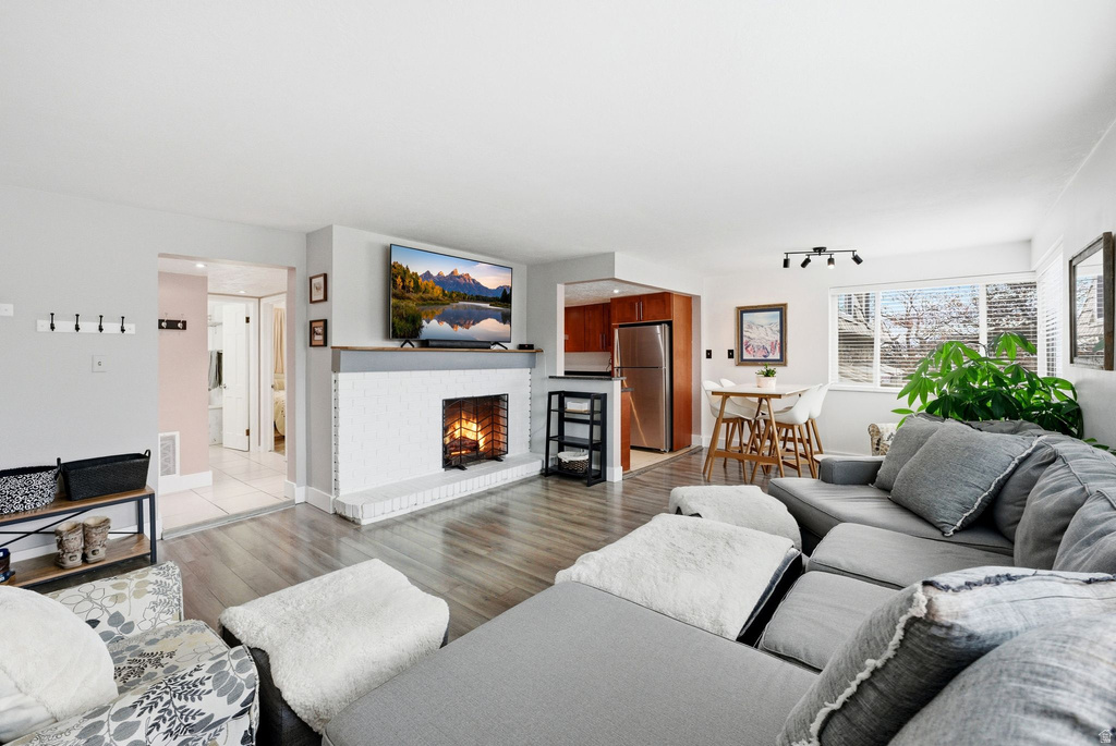 2220 E Murray Holladay Rd #101