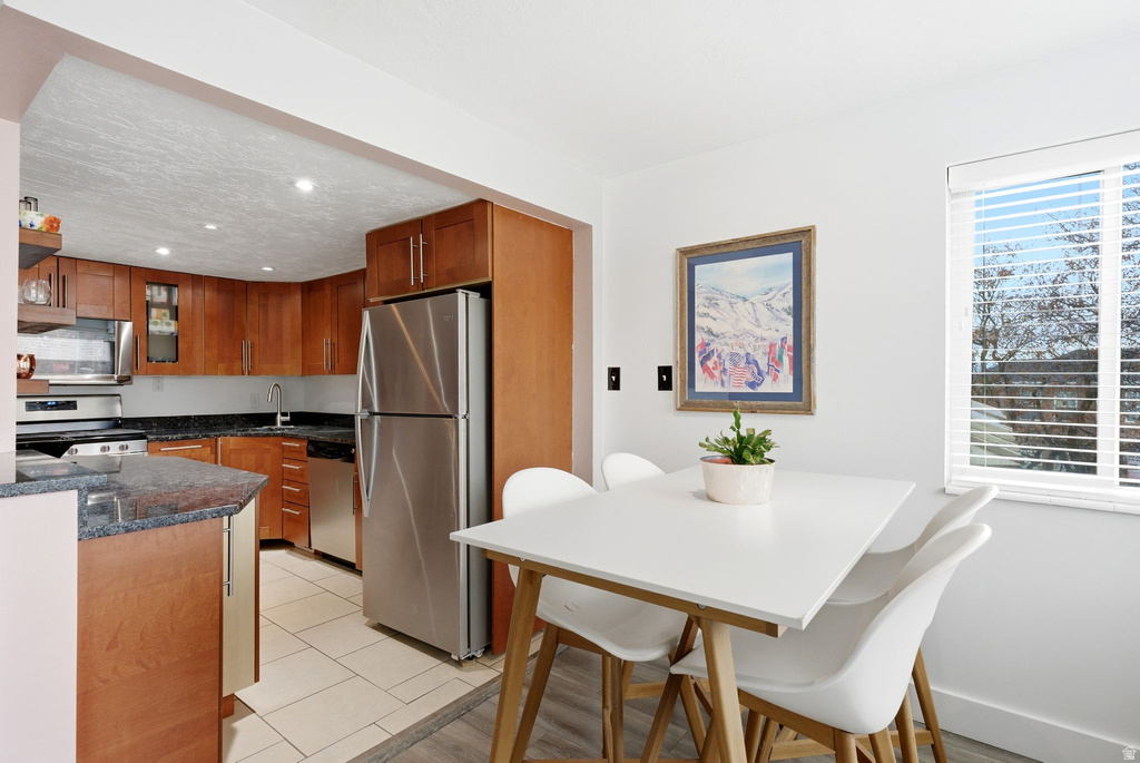 2220 E MURRAY HOLLADAY RD #101 Holladay, UT 84117