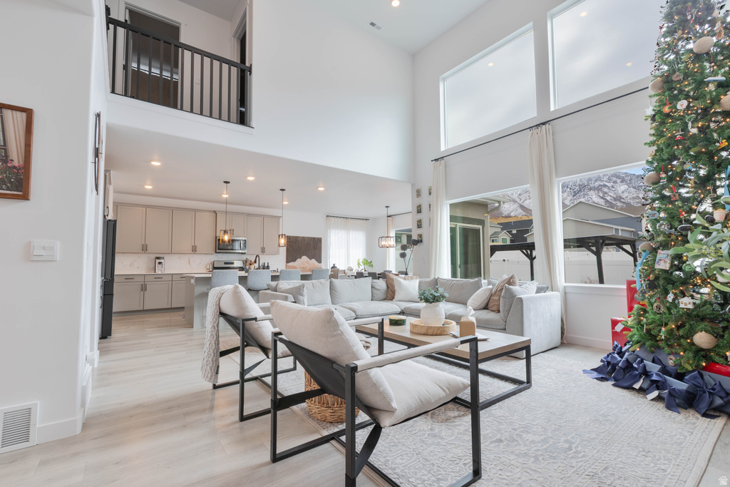 1273 S WESTWOOD WAY Santaquin, UT 84655