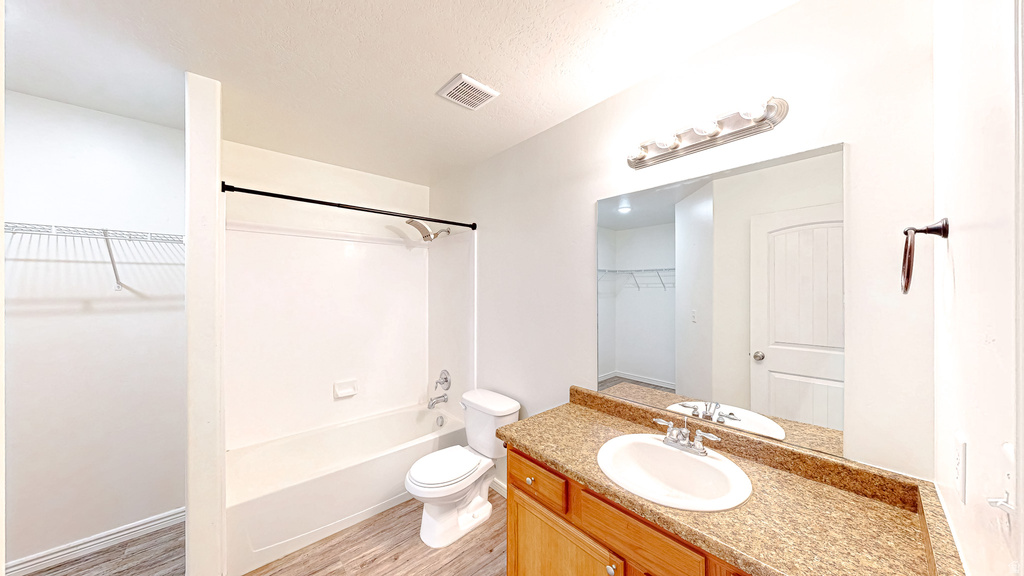 1228 N CATTAIL DR Spanish Fork, UT 84660