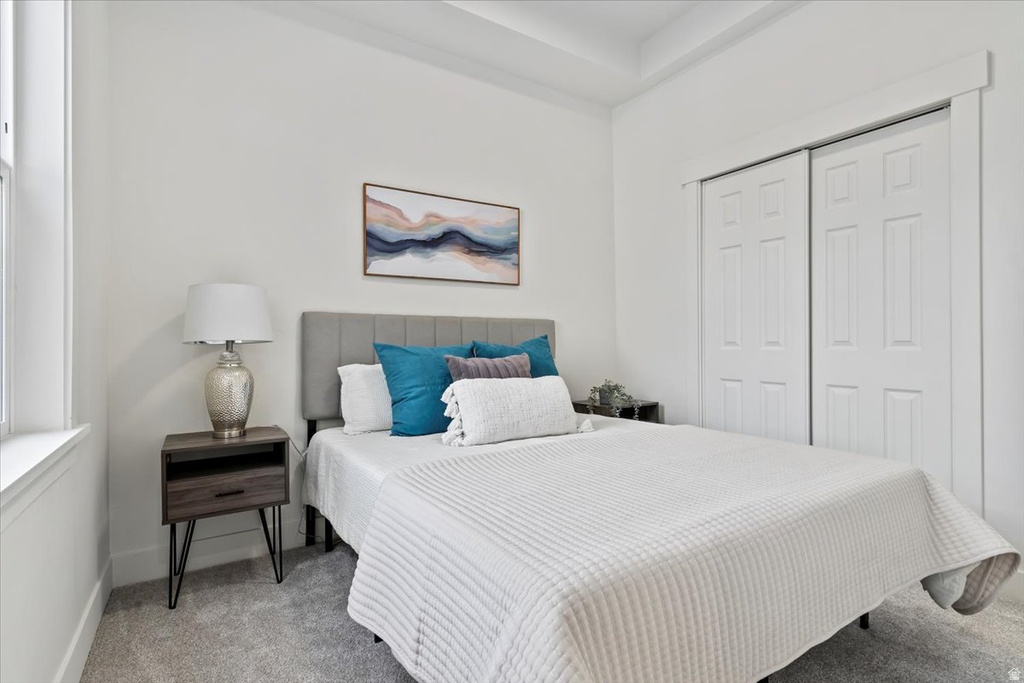 249 S GLENDALE ST Salt Lake City, UT 84104