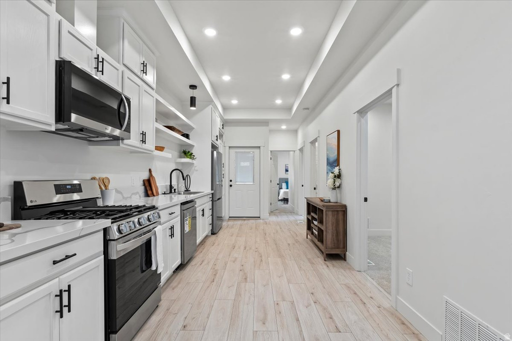 249 S GLENDALE ST Salt Lake City, UT 84104