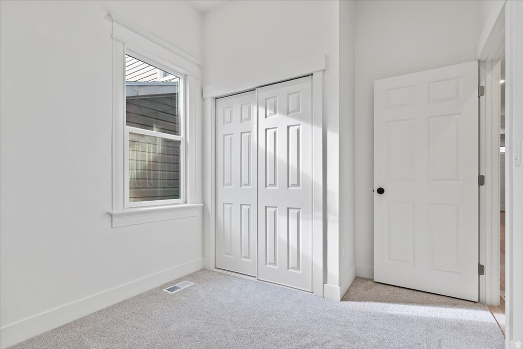 249 S GLENDALE ST Salt Lake City, UT 84104