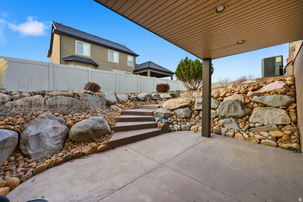 5997 ROUNDUP CT Mountain Green, UT 84050