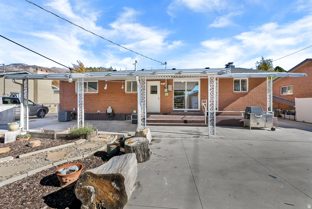 1353 MADISON AVE Ogden, UT 84404