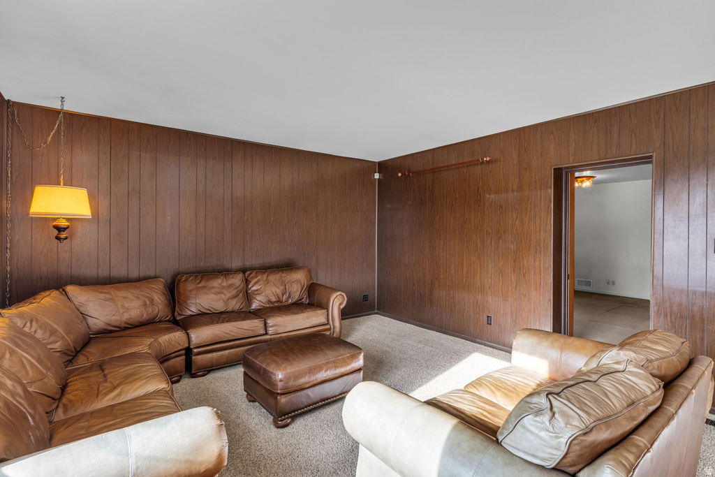 2242 E KENSINGTON AVE Salt Lake City, UT 84108