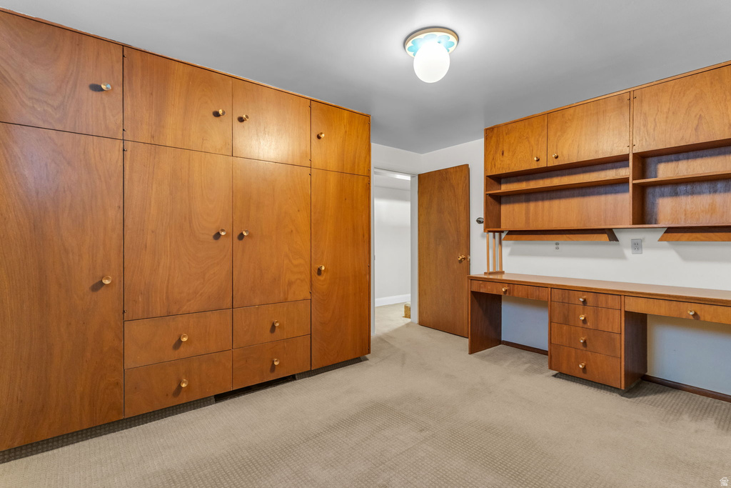 2242 E KENSINGTON AVE Salt Lake City, UT 84108