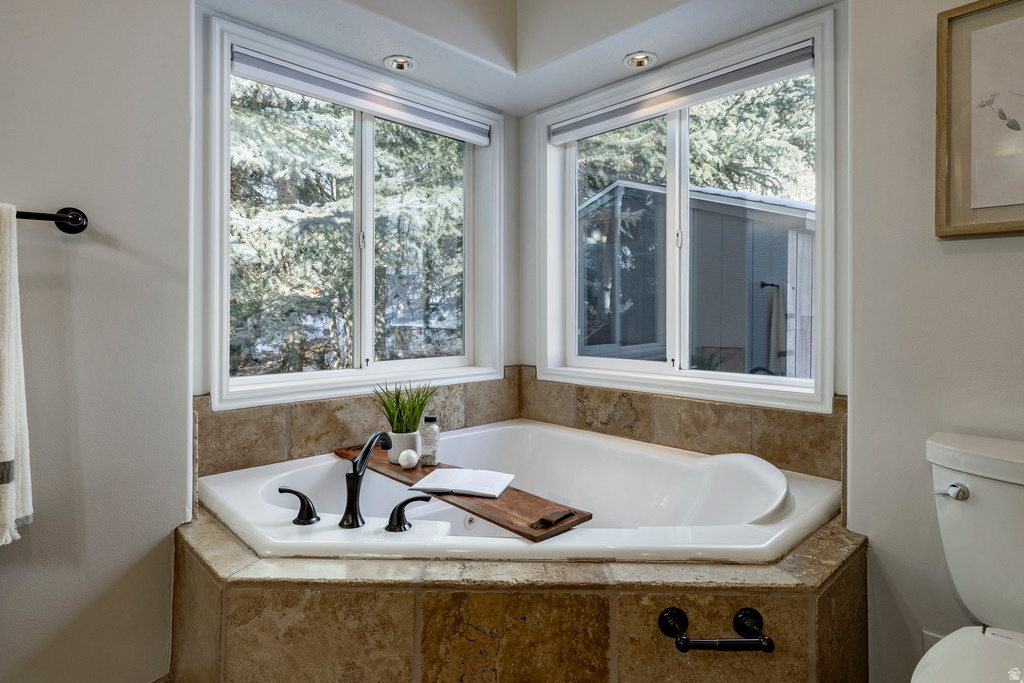 8906 UPPER LANDO LN Park City, UT 84098