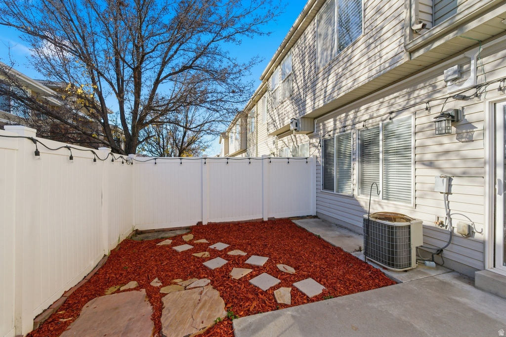 202 E ALPINE TRAIL DR Draper, UT 84020