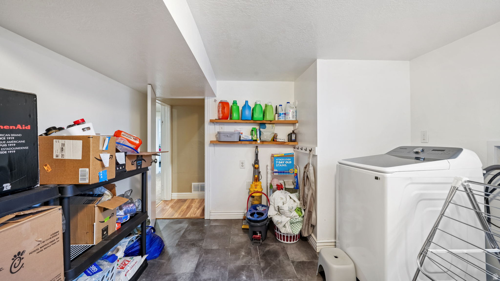 1434 S 720 E Orem, UT 84097