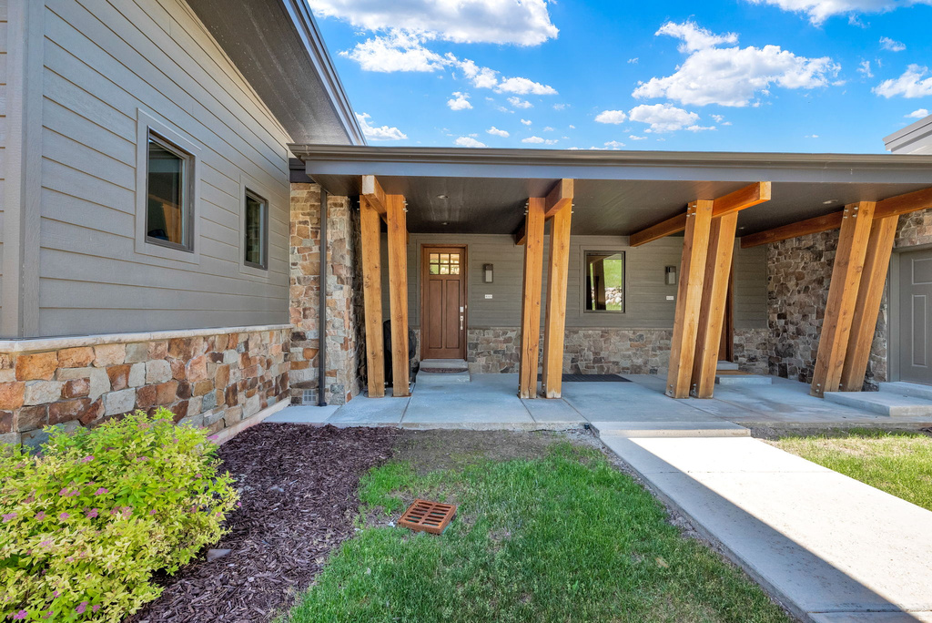5347 E 3450 N #1003 Eden, UT 84310
