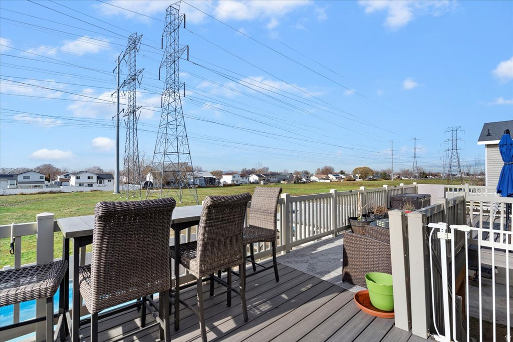 5999 S 3200 W Roy, UT 84067