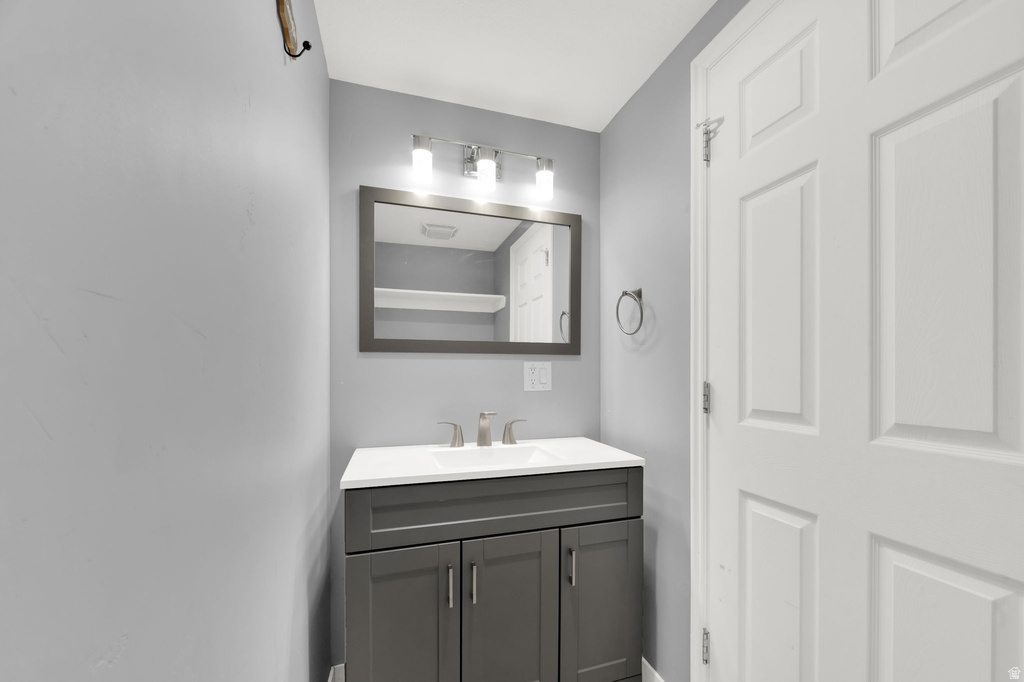 1115 S GLENDALE DR Salt Lake City, UT 84104