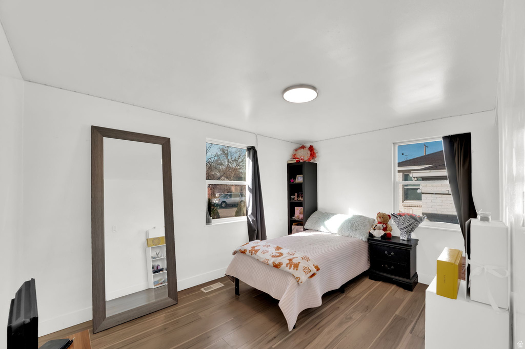 1115 S GLENDALE DR Salt Lake City, UT 84104