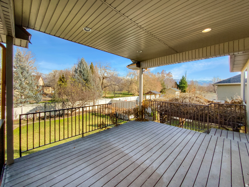 969 S VIEW CREST LN Kaysville, UT 84037