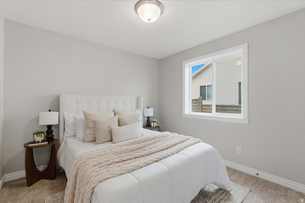 4732 S WEST PARK DR Roy, UT 84067