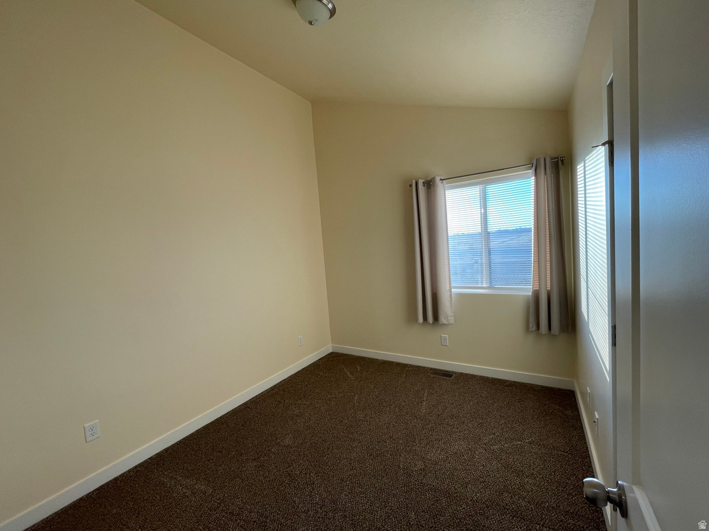 521 E 1565 S Roosevelt, UT 84066