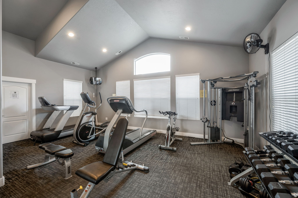 3729 LUCHARS LN South Salt Lake, UT 84115