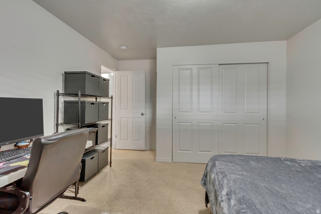 215 LYMAN LN Bountiful, UT 84010