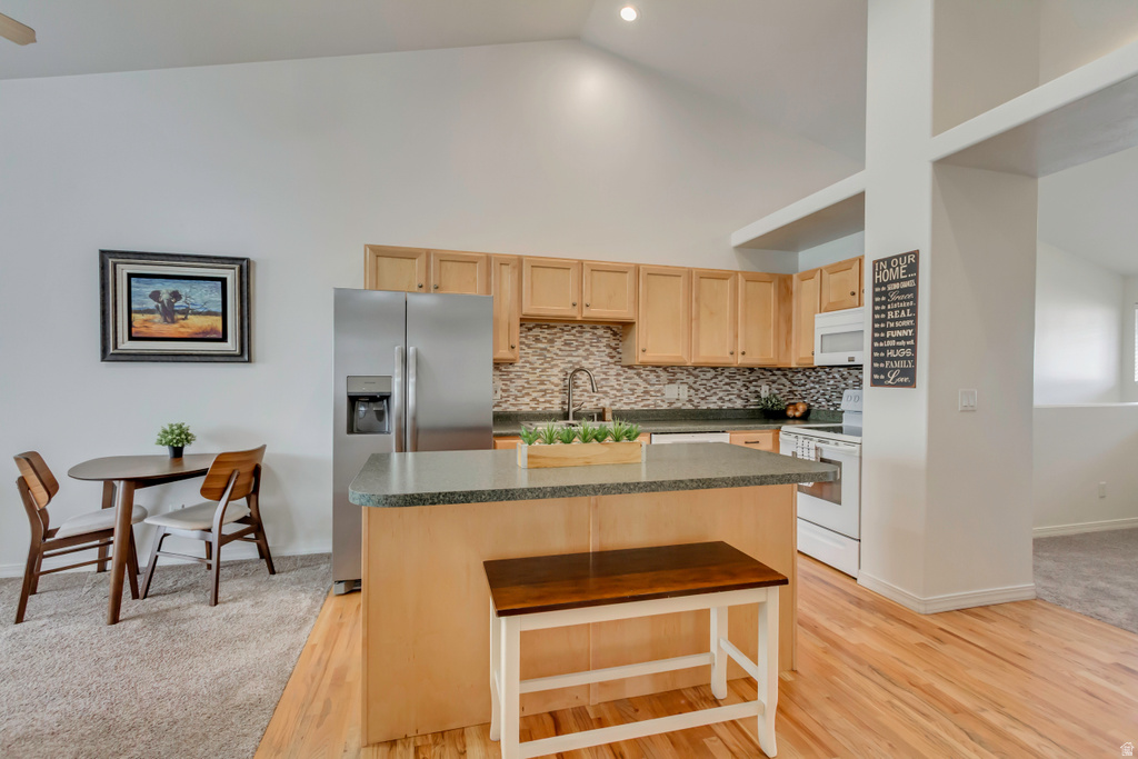 215 LYMAN LN Bountiful, UT 84010