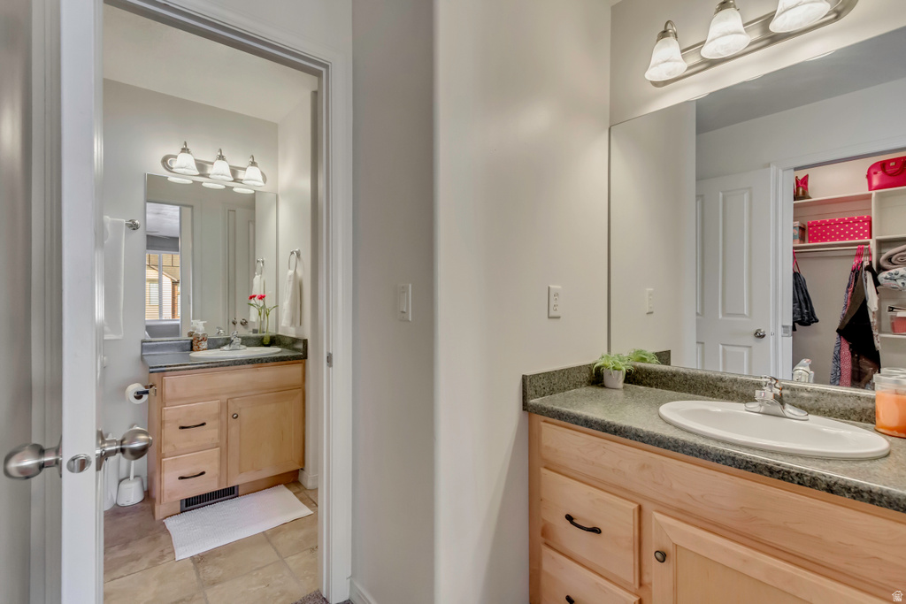 215 LYMAN LN Bountiful, UT 84010