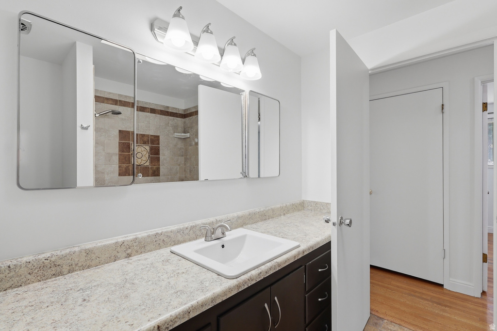 6884 S BELLA VISTA DR Cottonwood Heights, UT 84121
