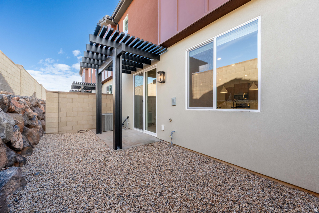 3989 E RAZOR DR #119 Washington, UT 84780