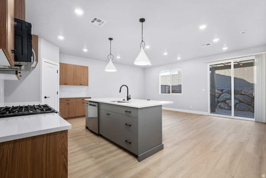 3989 E RAZOR DR #119 Washington, UT 84780