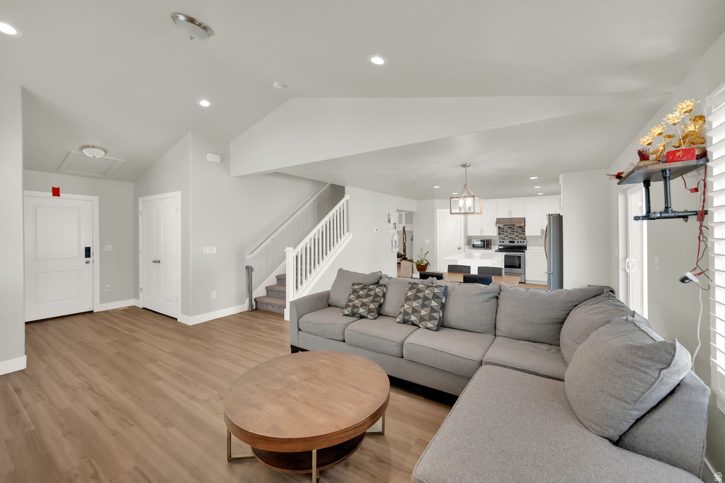 5106 W JAYCIE CT Kearns, UT 84118