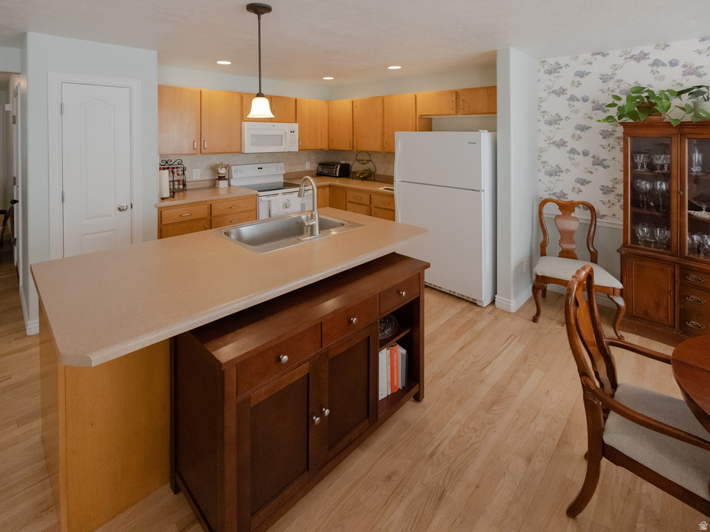 8058 S LISMORE LN West Jordan, UT 84088