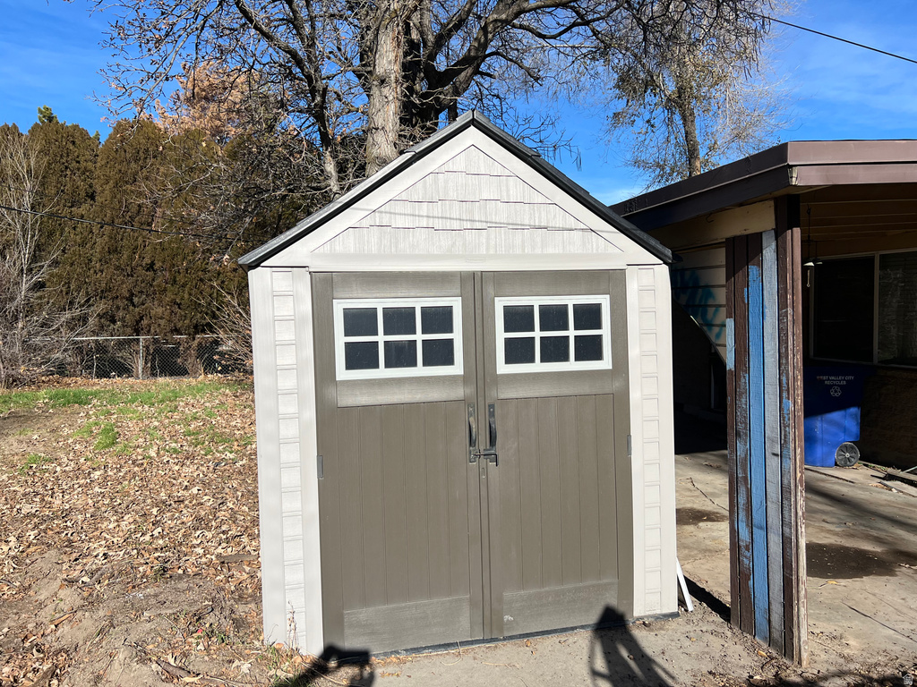 3058 S 2855 W West Valley City, UT 84119