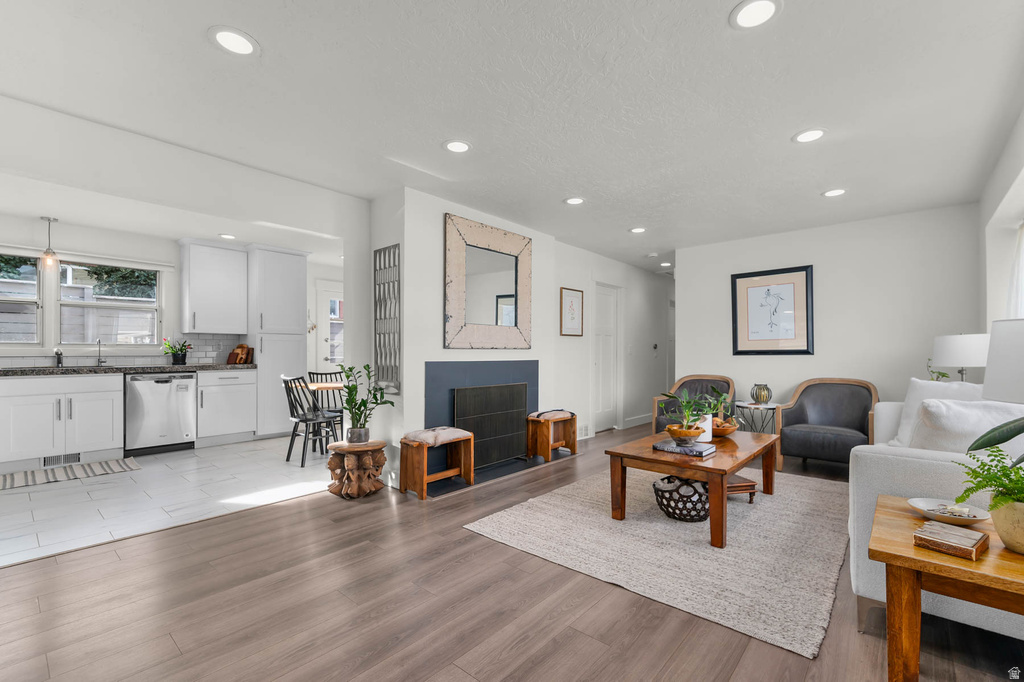 3156 E ELGIN DR Millcreek, UT 84109