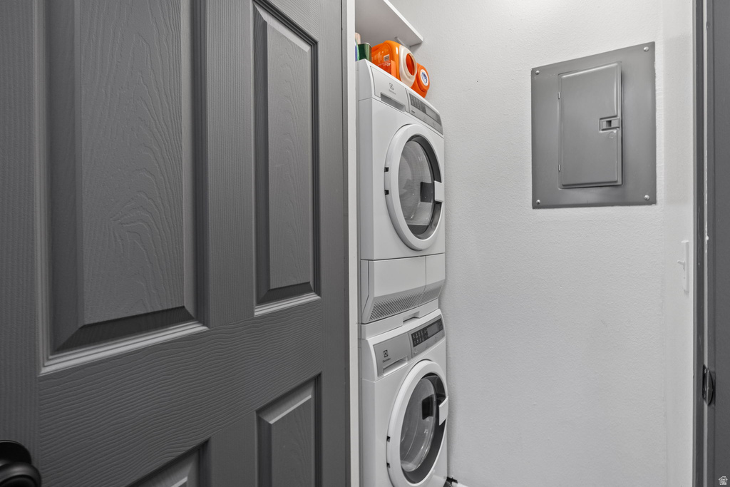 1472 E FOXBORO DR #2 Salt Lake City, UT 84106