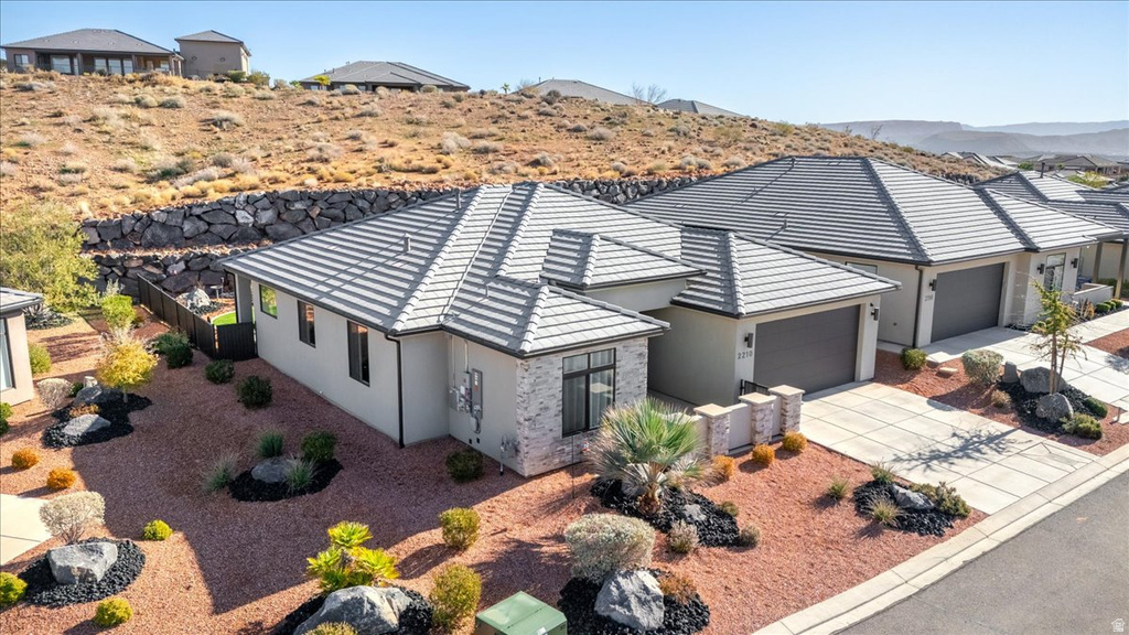 2210 N MONTAGNA ST Washington, UT 84780