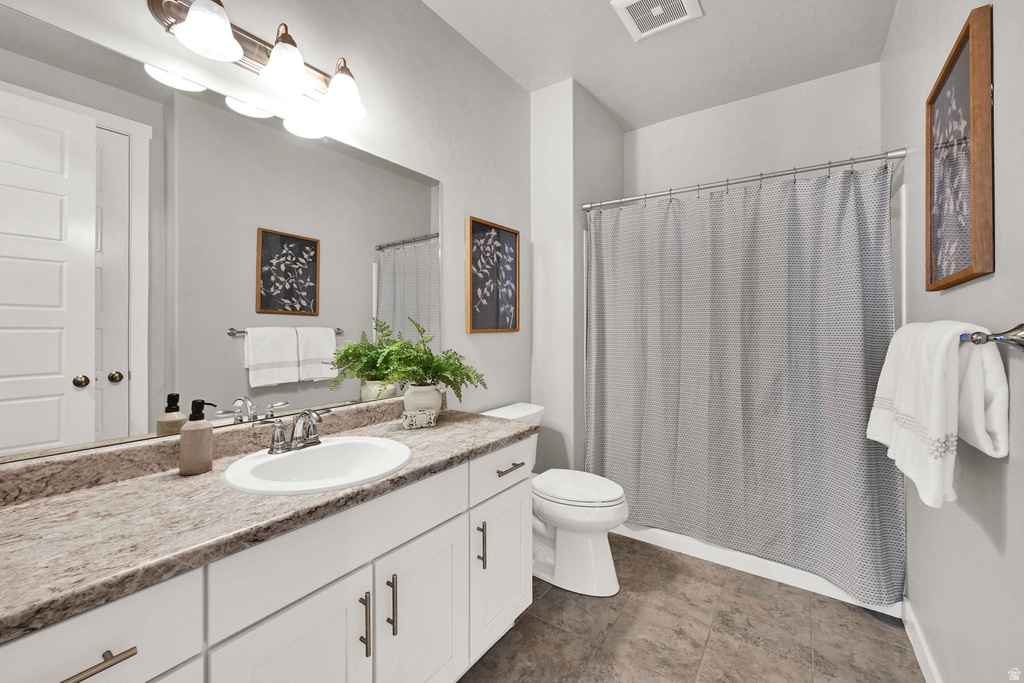 1341 W 650 S Syracuse, UT 84075