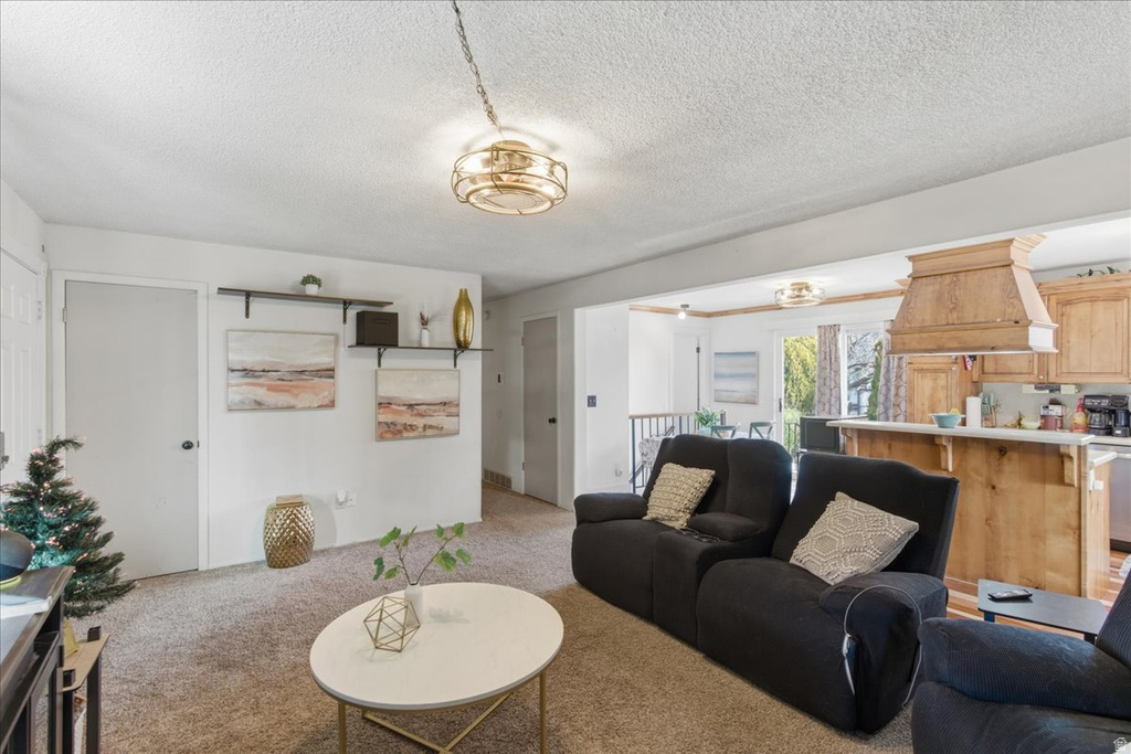 6095 S SIERRA GRANDE Taylorsville, UT 84129