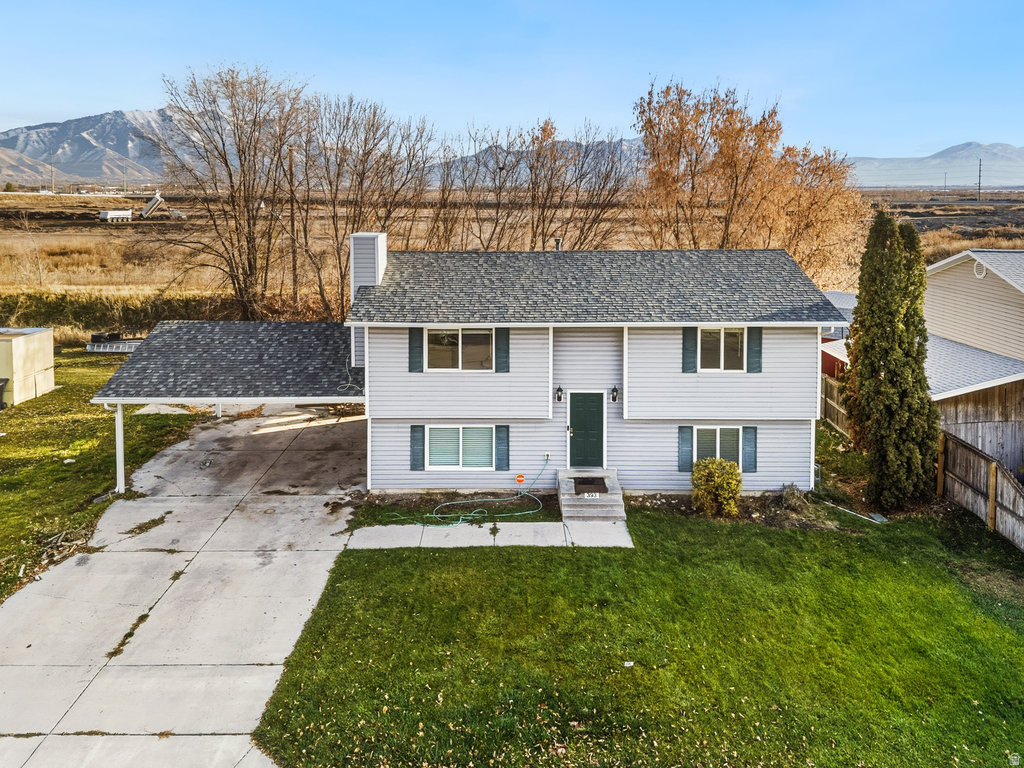 393 LAKEWOOD DR Provo, UT 84601