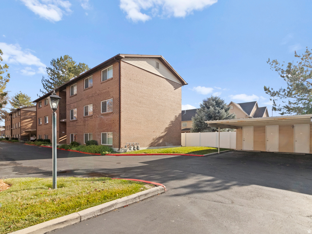 3206 S 300 E #22 Salt Lake City, UT 84115