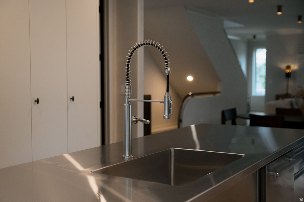 520 N H ST Salt Lake City, UT 84103