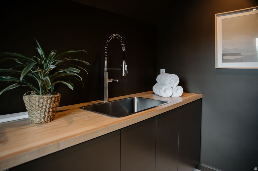 520 N H ST Salt Lake City, UT 84103