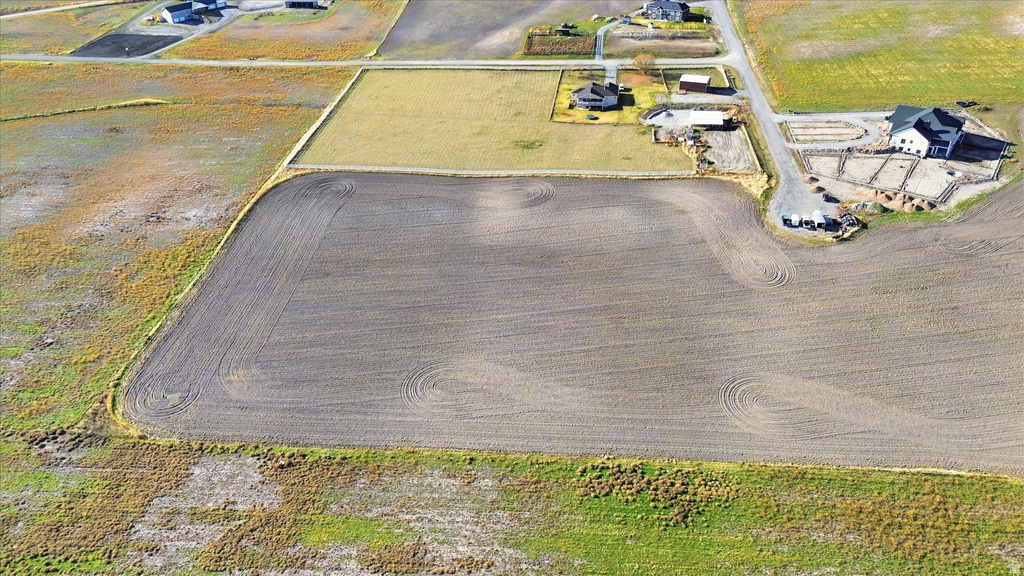 6670 W 2700 N Petersboro, UT 84325