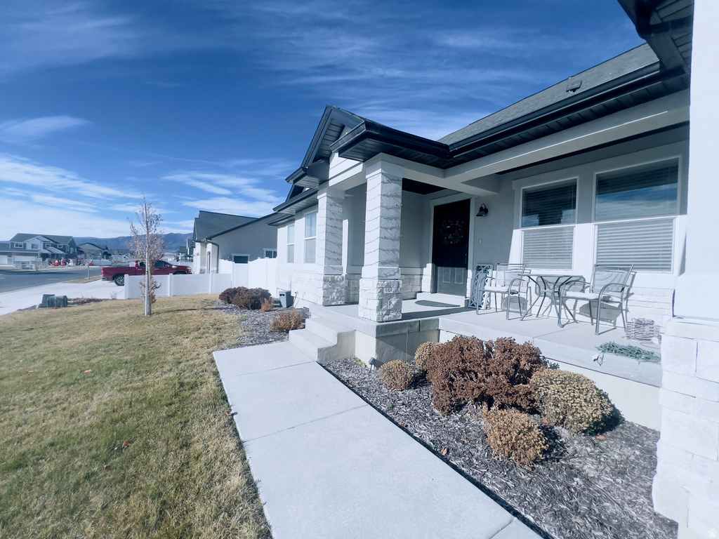 373 E GILBERT PEAK WAY Eagle Mountain, UT 84005