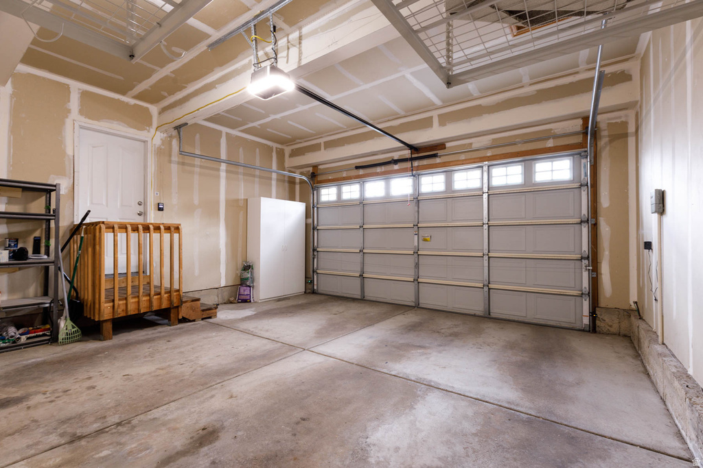 6787 W GREVILLEA LN West Jordan, UT 84081