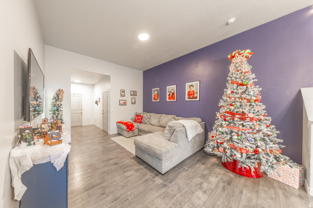 1694 S HAYFIELD DR West Haven, UT 84401