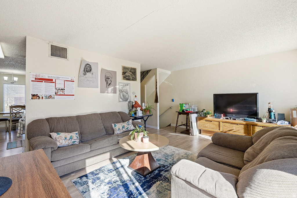 289 MOUNTAIN VIEW DR Cedar City, UT 84720