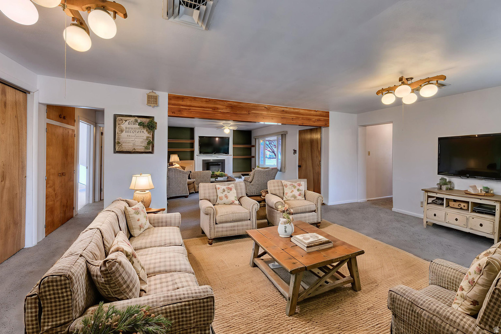 72 E 200 N Moab, UT 84532