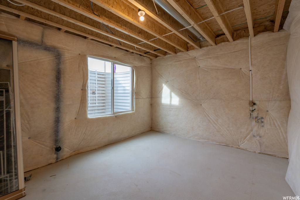 1353 W MAPLETON CT Mapleton, UT 84664