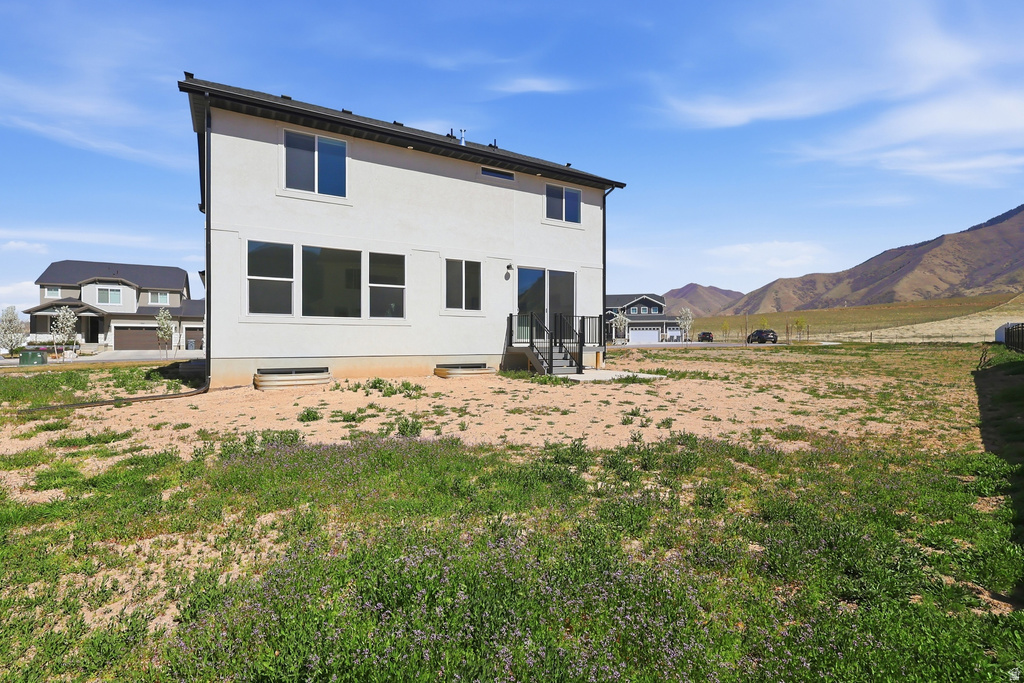 1353 W MAPLETON CT Mapleton, UT 84664
