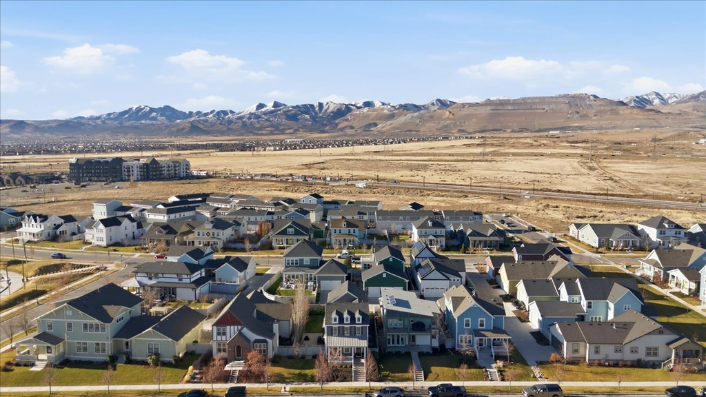 10462 S ABBOT WAY South Jordan, UT 84009