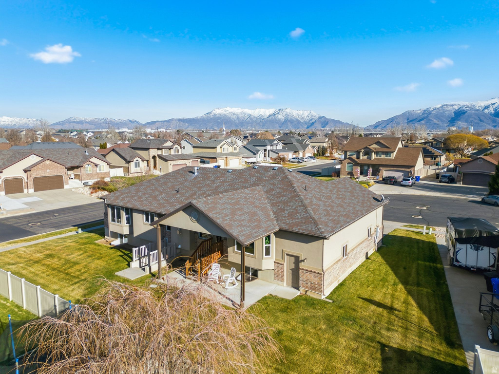 1242 S 1700 W Syracuse, UT 84075